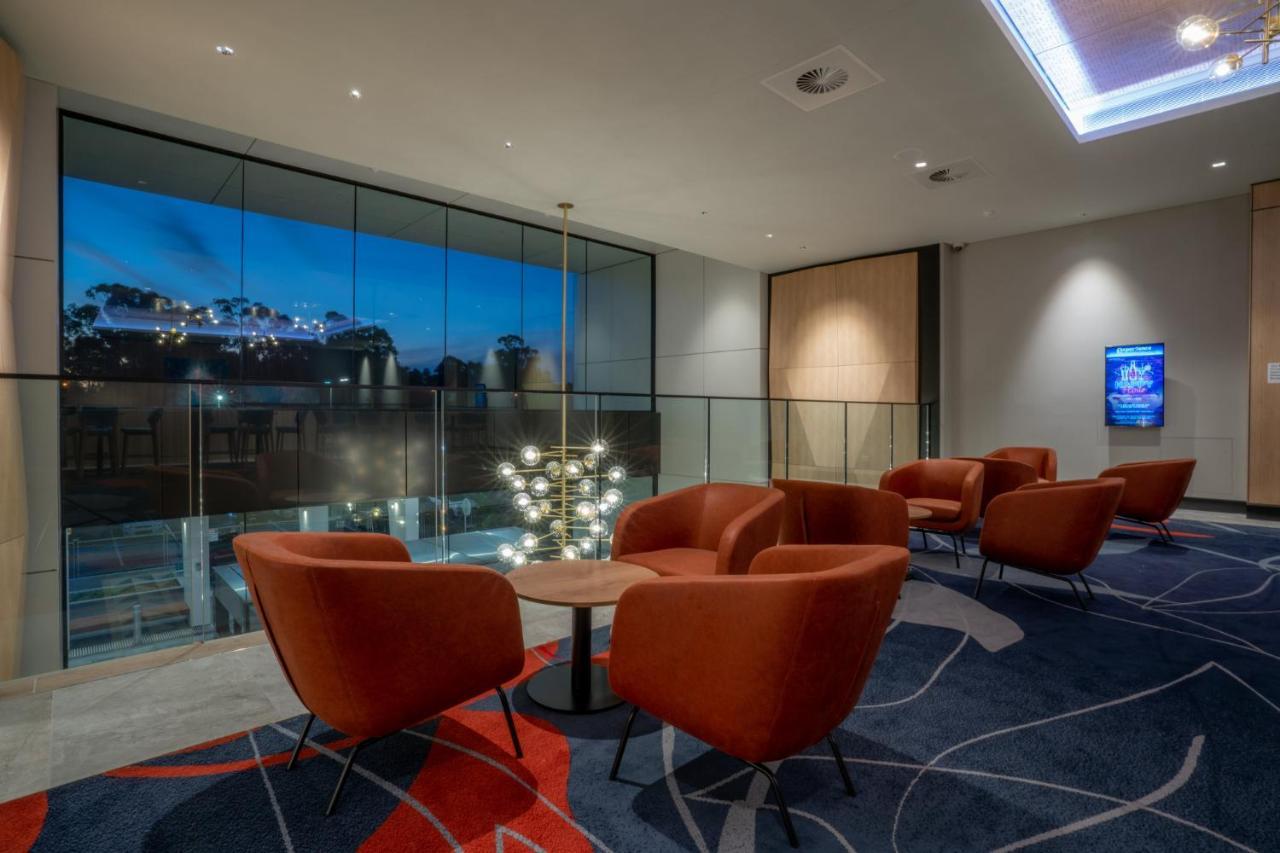 Holiday Inn Sydney St Marys By Ihg Exterior foto